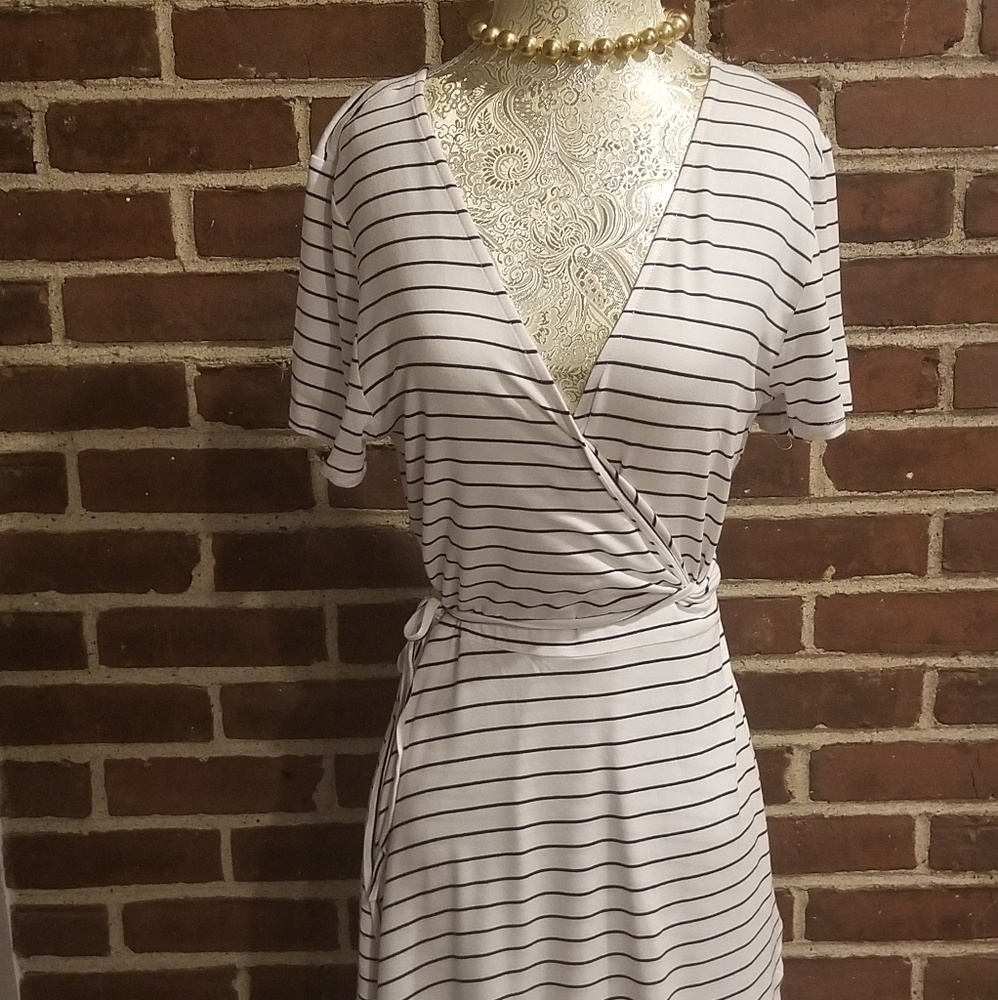 White/Navy dress